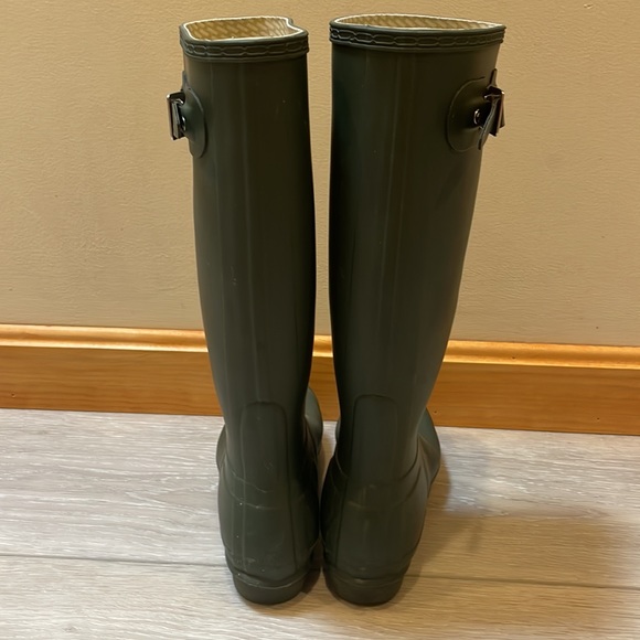 ⛰️Hunter Original Tall Boots⛰️ - Picture 4 of 10